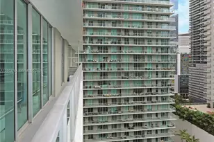 79 SW 12th St, Miami, FL 33130 - Photo 28
