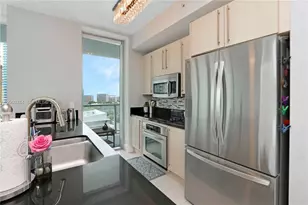79 SW 12th St, Miami, FL 33130 - Photo 8