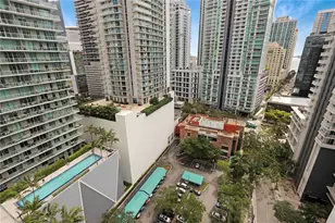79 SW 12th St, Miami, FL 33130 - Photo 24