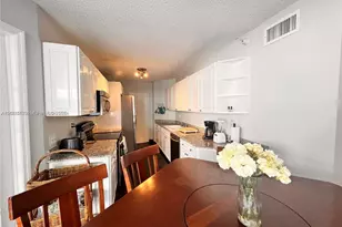 16711 Collins Ave, Sunny Isles Beach, FL 33160 - Photo 16
