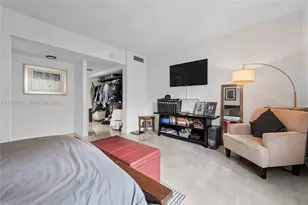 100 Edgewater Dr, Coral Gables, FL 33133 - Photo 18