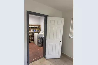 5260 SW 2nd St, Miami, FL 33134 - Photo 10