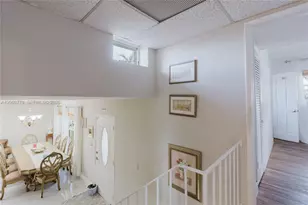 1300 NE 204th St, Miami, FL 33179 - Photo 24
