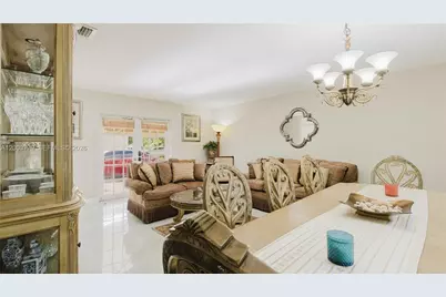 1300 NE 204th St, Miami, FL 33179 - Photo 4