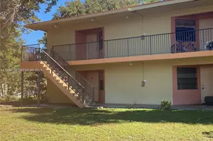 4033 Lakeside Dr, Tamarac, FL 33319 - Photo 28