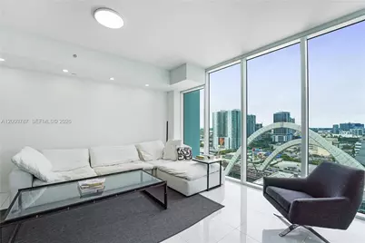 1040 Biscayne Blvd #1905, Miami, FL 33132 - Photo 2