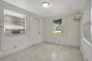 2701 NW 18th Terrace, Oakland Park, FL 33311 - Photo 4