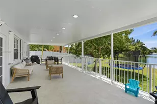 8550 SW 208th St, Cutler Bay, FL 33189 - Photo 22