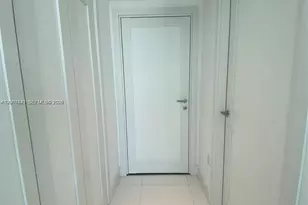 200 Biscayne Blvd Way, Miami, FL 33131 - Photo 12