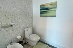 200 Biscayne Blvd Way, Miami, FL 33131 - Photo 16
