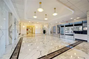 5700 Collins Ave, Miami Beach, FL 33140 - Photo 8