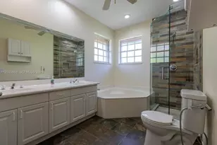 15831 SW 101st St, Miami, FL 33196 - Photo 8