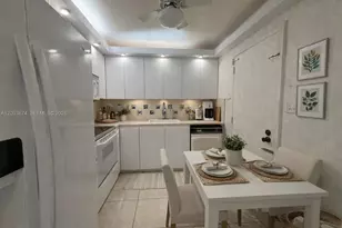 600 Three Islands Boulevard, Hallandale Beach, FL 33009 - Photo 26