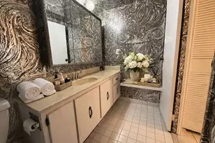 600 Three Islands Boulevard, Hallandale Beach, FL 33009 - Photo 32