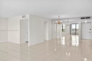 600 Three Islands Boulevard, Hallandale Beach, FL 33009 - Photo 6