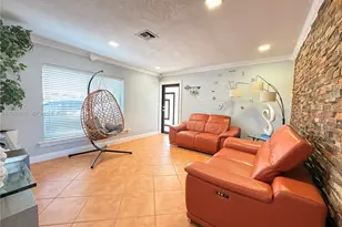 5521 SW 132nd Ave, Miami, FL 33175 - Photo 8