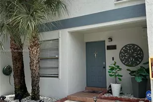 9251 NW 14th Ct, Pembroke Pines, FL 33024 - Photo 2