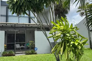 9251 NW 14th Ct, Pembroke Pines, FL 33024 - Photo 30