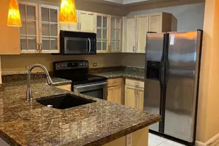 533 NE 3rd Ave, Fort Lauderdale, FL 33301 - Photo 4