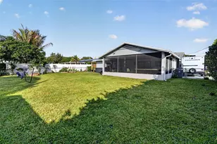 219 E Whitney Dr, Jupiter, FL 33458 - Photo 12