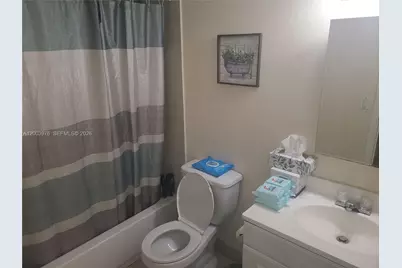 9405 W Flagler St #D308, Miami, FL 33174 - Photo 10