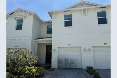 868 SE Grovebush Ln, Port Saint Lucie, FL 34984 - Photo 2