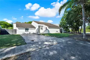 12221 SW 93rd St, Miami, FL 33186 - Photo 1
