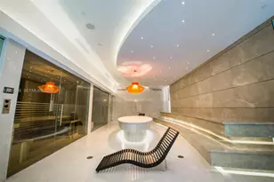 1010 Brickell Ave, Miami, FL 33131 - Photo 8