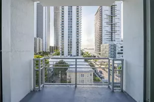 2200 NE 4th Ave, Miami, FL 33137 - Photo 2