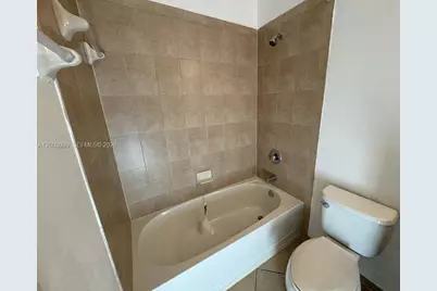 648 SE 32nd Ave #648, Homestead, FL 33033 - Photo 26