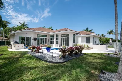 1776 Victoria Pointe Cir, Weston, FL 33327 - Photo 36