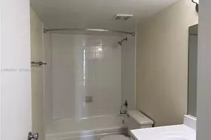 915 NW 1st Ave, Miami, FL 33136 - Photo 8