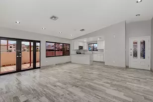 740 NW 105th Pl, Miami, FL 33172 - Photo 4