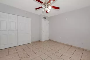 740 NW 105th Pl, Miami, FL 33172 - Photo 24