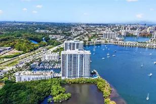 17111 Biscayne Blvd, North Miami Beach, FL 33160 - Photo 44