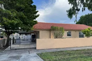 7599 W 4th Ct, Hialeah, FL 33014 - Photo 6
