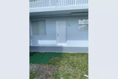 1255 W 49th Pl #E102, Hialeah, FL 33012 - Photo 1