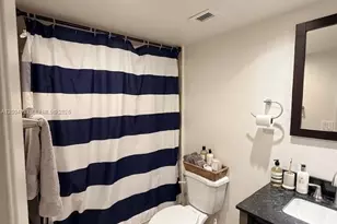 100 Edgewater Dr, Coral Gables, FL 33133 - Photo 10