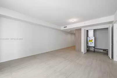 77 SE 5th Street #2614, Miami, FL 33131 - Photo 6