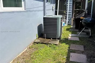 1440 NE 174th St, North Miami Beach, FL 33162 - Photo 30