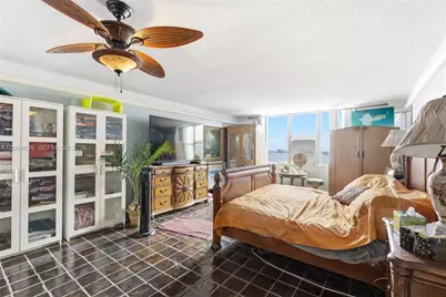 1800 NE 114th St #1505, Miami, FL 33181 - Photo 18