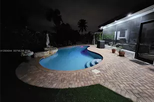 2251 NW 87th Ter, Pembroke Pines, FL 33024 - Photo 28