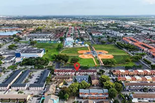 2276 W 56th St, Hialeah, FL 33016 - Photo 20