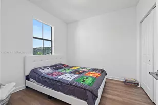 14800 SW 183rd Terrace, Miami, FL 33187 - Photo 12