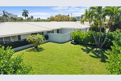 2632 NE 35th St, Fort Lauderdale, FL 33306 - Photo 36