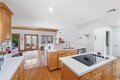 1425 Trillo Ave #-, Coral Gables, FL 33146 - Photo 8