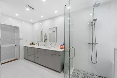 1425 Trillo Ave #-, Coral Gables, FL 33146 - Photo 20
