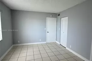 8710 N Sherman Cir, Miramar, FL 33025 - Photo 4