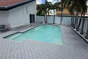 8981 SW 5th Ln, Miami, FL 33174 - Photo 14