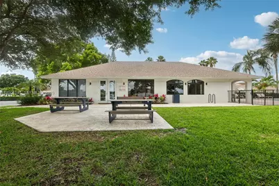 12769 Meadowbreeze Dr, Wellington, FL 33414 - Photo 38